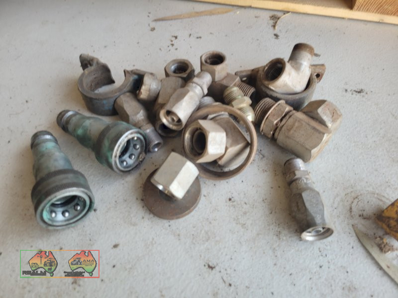 Assorted Hydraulic Fittings