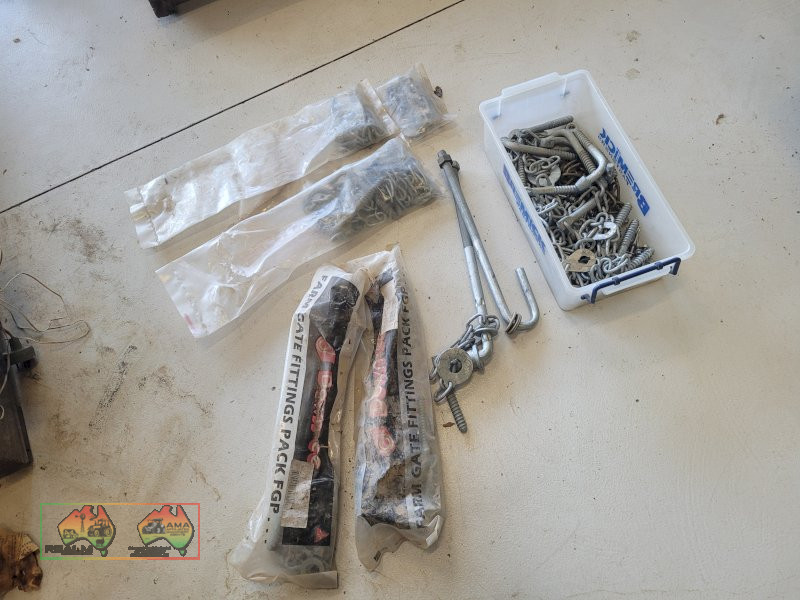 Assorted Gate Hinges & Chains - photo 3