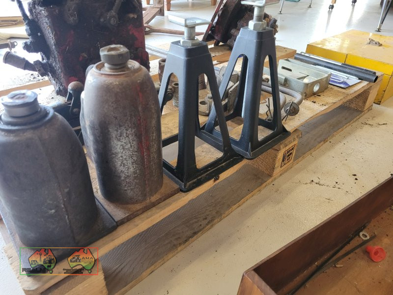 3x Jacks & Jack  Stands - photo 5