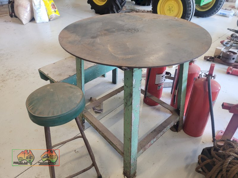 Round Steel Workshop Bench 35" dia. & Stool - photo 6