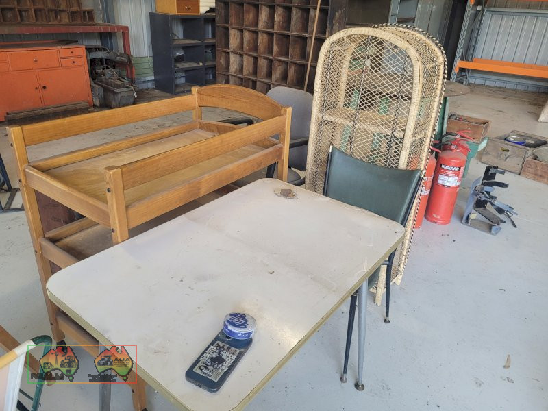 Household Furniture, Change Table, Office Chair etc... - photo 4