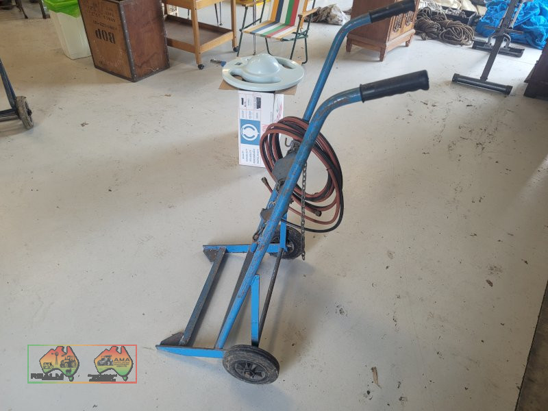 Oxy Set Trolley & New Oxy Hoses - photo 4