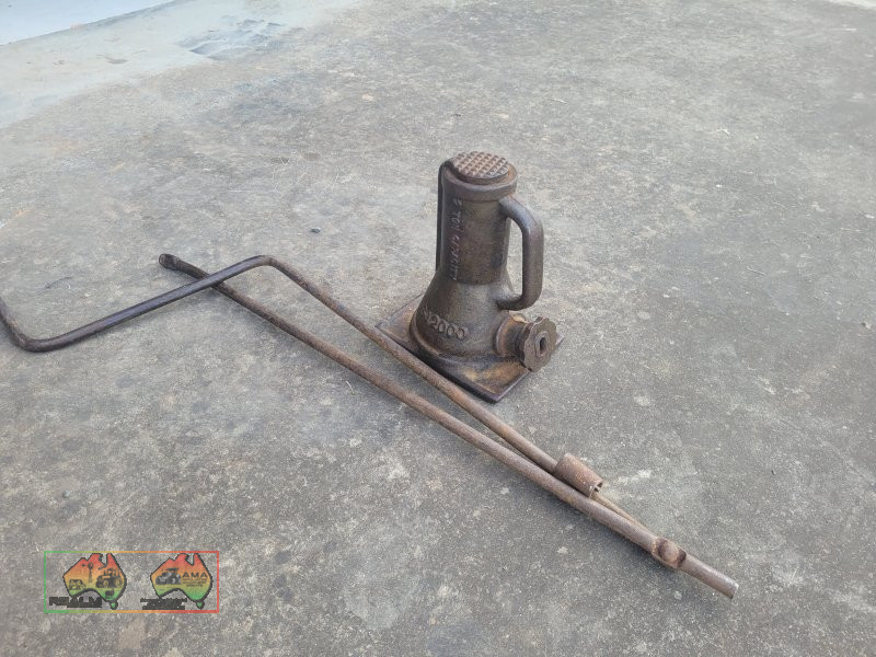 Original Screw Jack with Handle - photo 2