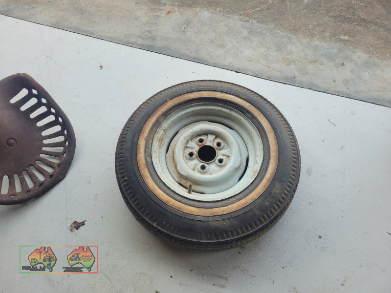 5 Stud Tyre & Rim 6.40x13, Good quality Goodyear White Wall Tyre, off FJ ute - photo 4