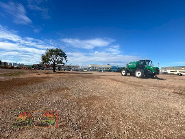 G8 - Gold Acre Self-propelled Sprayer - photo 16