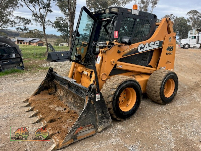 Case 465 Skid Steer