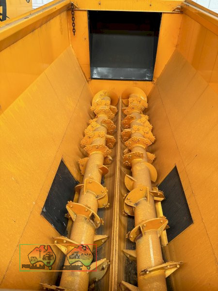 14 m3 Mixer Wagon (New Un-used) - photo 3