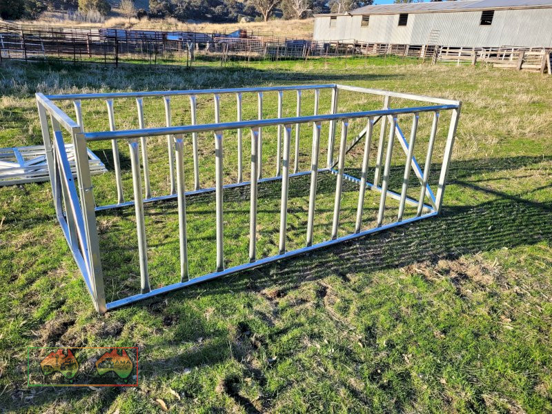 New Galv Sheep/Cattle Hay Feeder Rack - photo 11