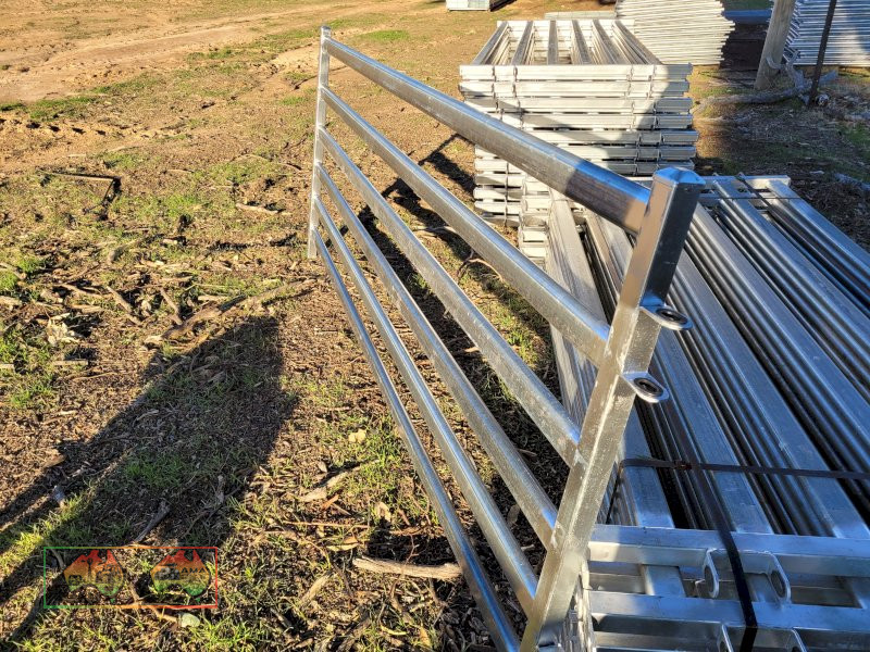 New Galv. 8ft Sheep Panels - photo 6