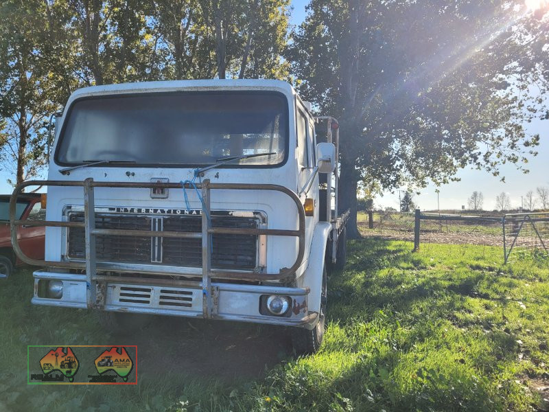 1978 IH Acco 1810B Tip Truck - photo 2