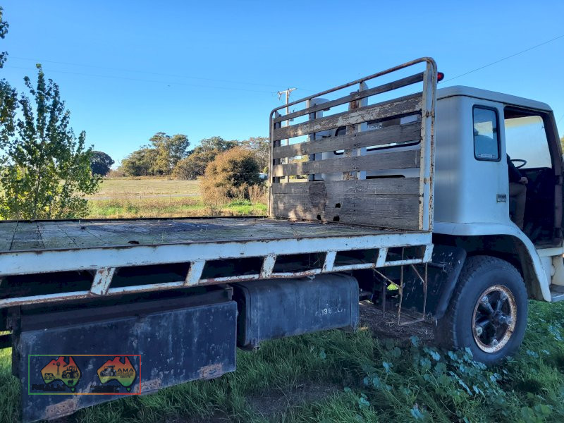 1978 IH Acco 1810B Tip Truck - photo 4
