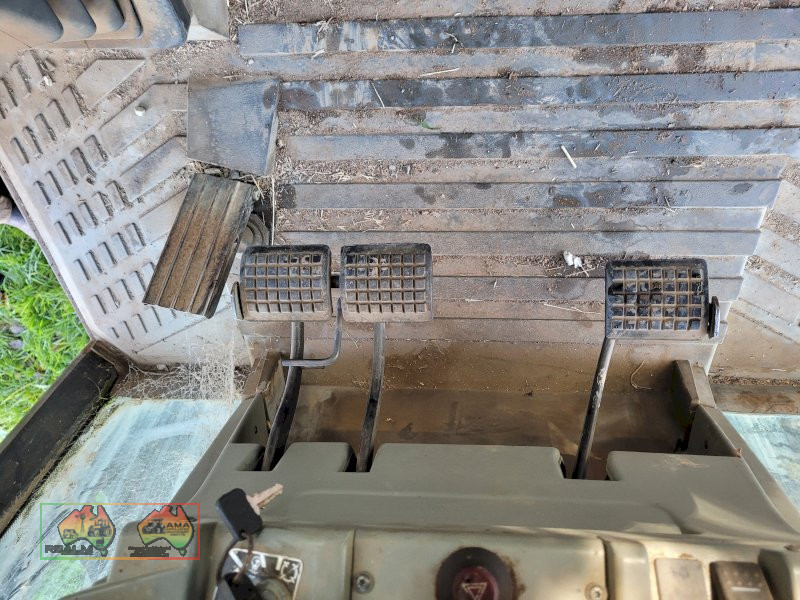 1995 MF-6170 MFWD Tractor - photo 20