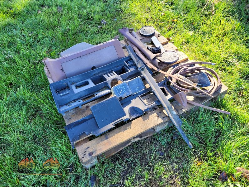 Holden WB Dash & Sundries - photo 5