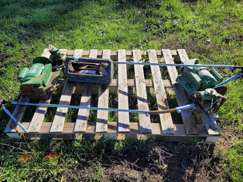 2x Lister O/head Shearing Plants with downtubes - photo 4