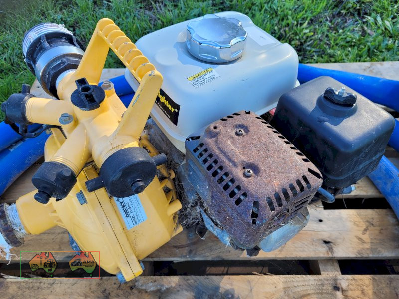 Honda Davey Pump with Washdown Hose
