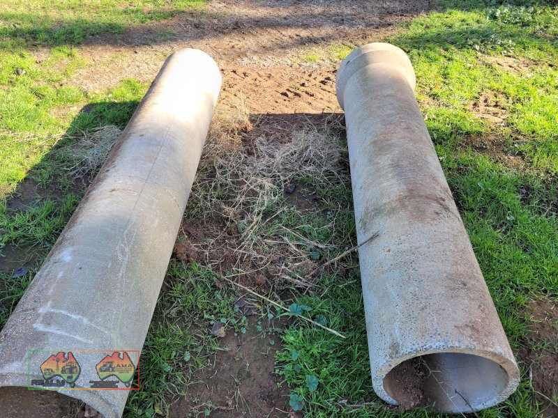 2x Concrete Pipes (8' x 15") - photo 6
