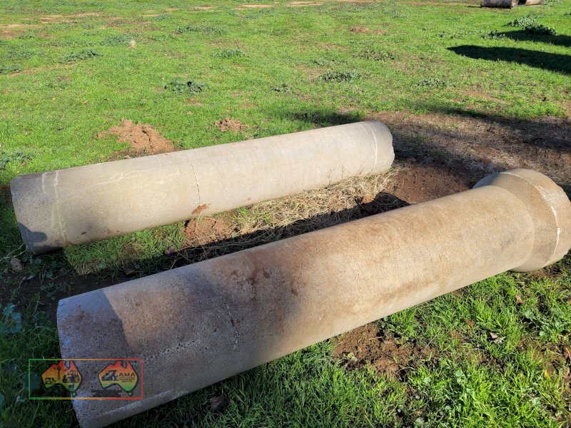 2x Concrete Pipes (8' x 15") - photo 2