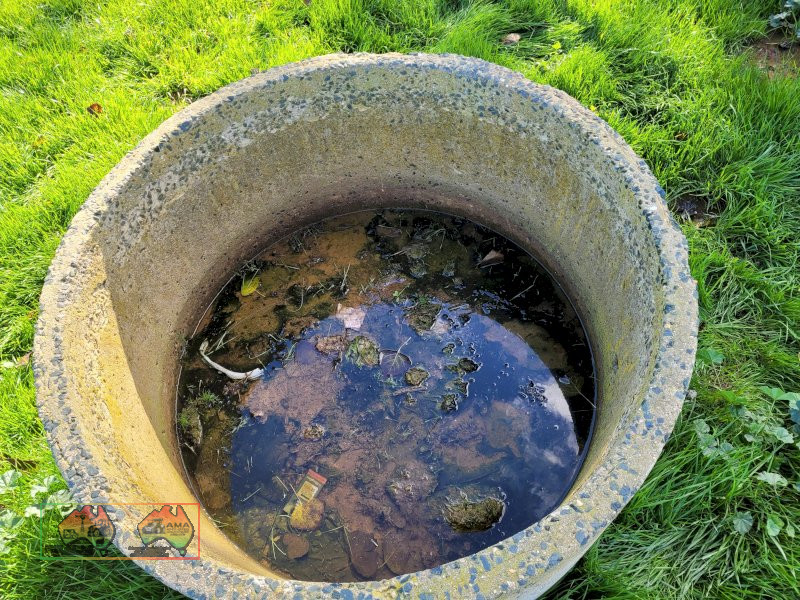 4ft High Sided Concrete Water Trough - photo 2