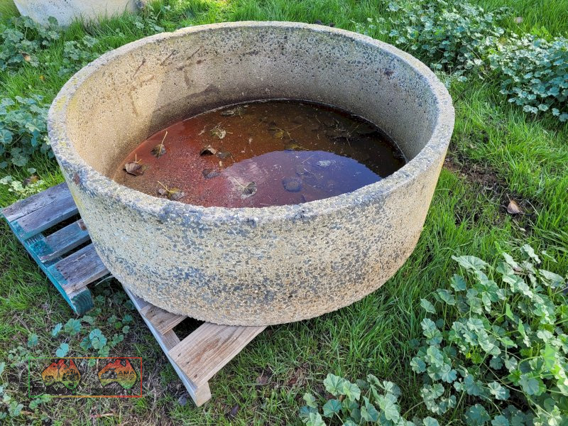 4ft Concrete Water Trough (A) - photo 4