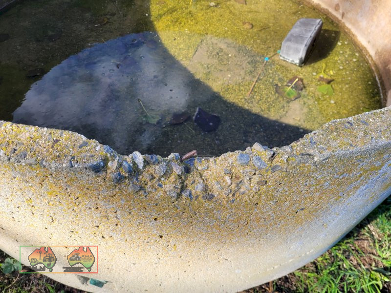 6ft Concrete Water Trough (A) - photo 3
