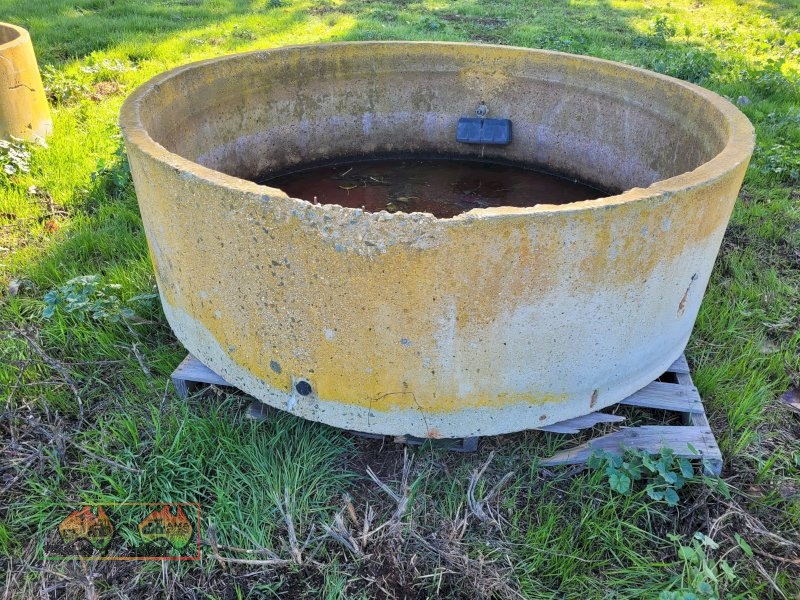 6ft Concrete Water Trough (B) - photo 6