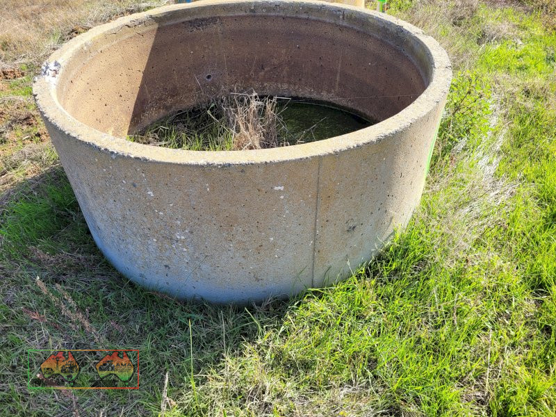 4ft Concrete Water Trough (C) - photo 3