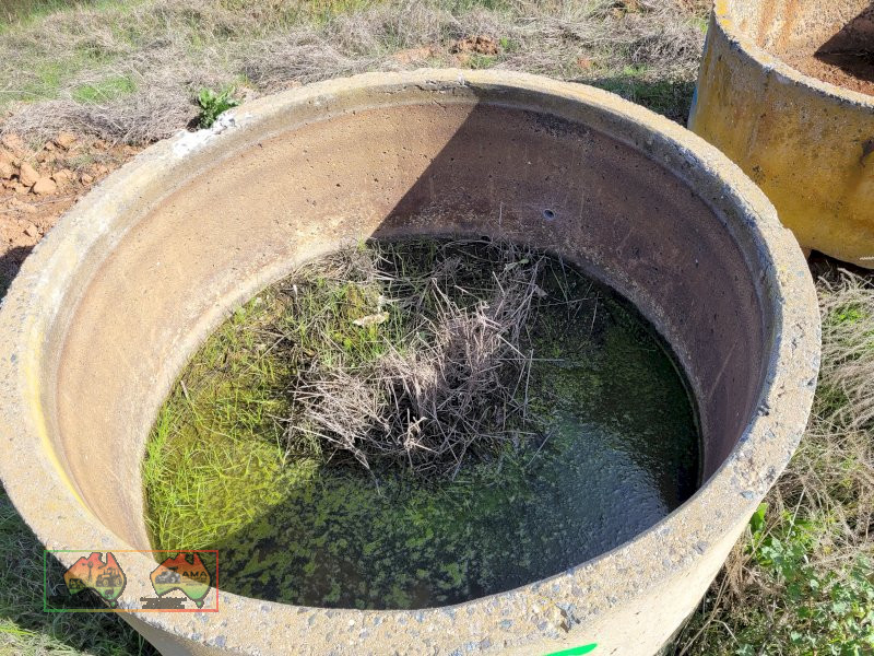 4ft Concrete Water Trough (C) - photo 2