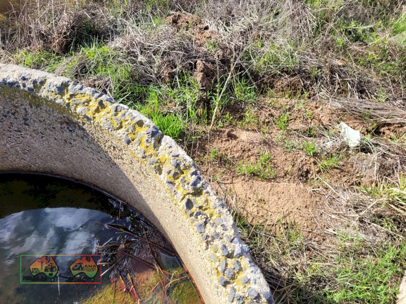 4ft Concrete Water Trough (E) - photo 5