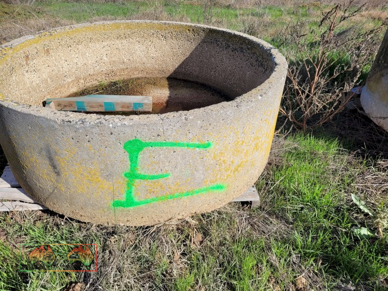 4ft Concrete Water Trough (E)