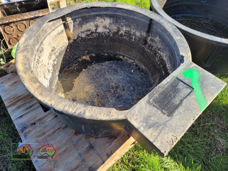 Poly Water Trough (No.1)