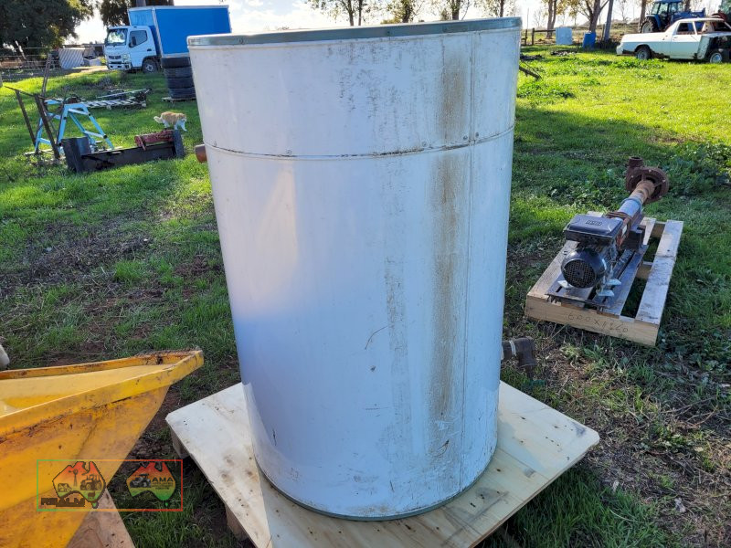 Wilson RF-400 Dairy HWS (working cond.) - photo 3