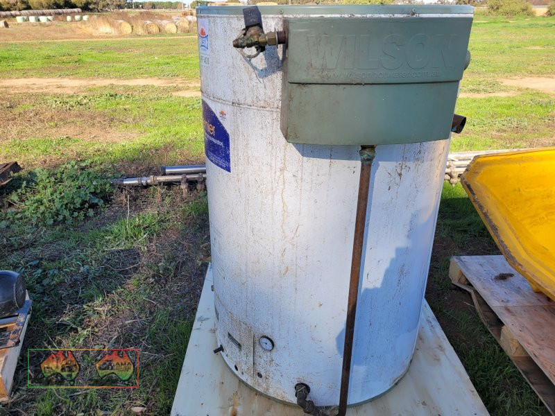 Wilson RF-400 Dairy HWS (working cond.) - photo 6