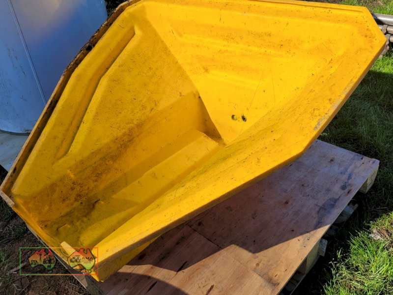 Yellow Auger Hopper - photo 3