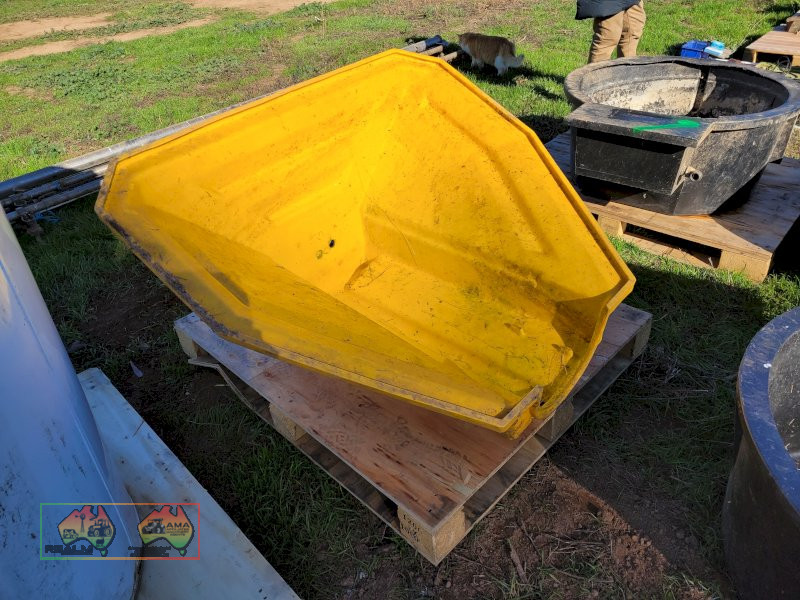 Yellow Auger Hopper - photo 2