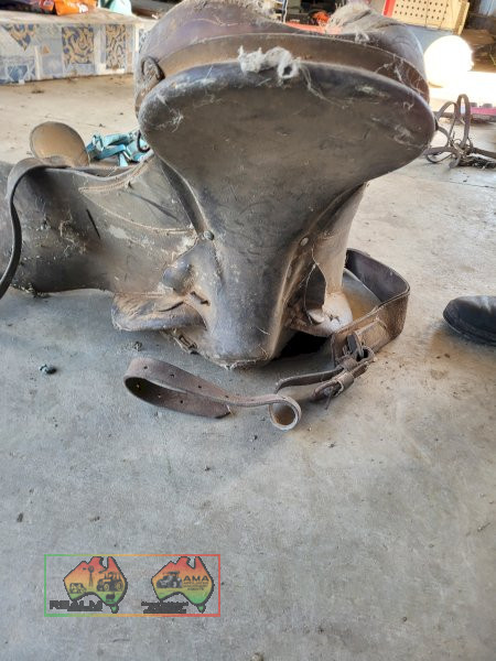 16" Stockmans Saddle (No.1) with Girth & Stirrups - photo 2
