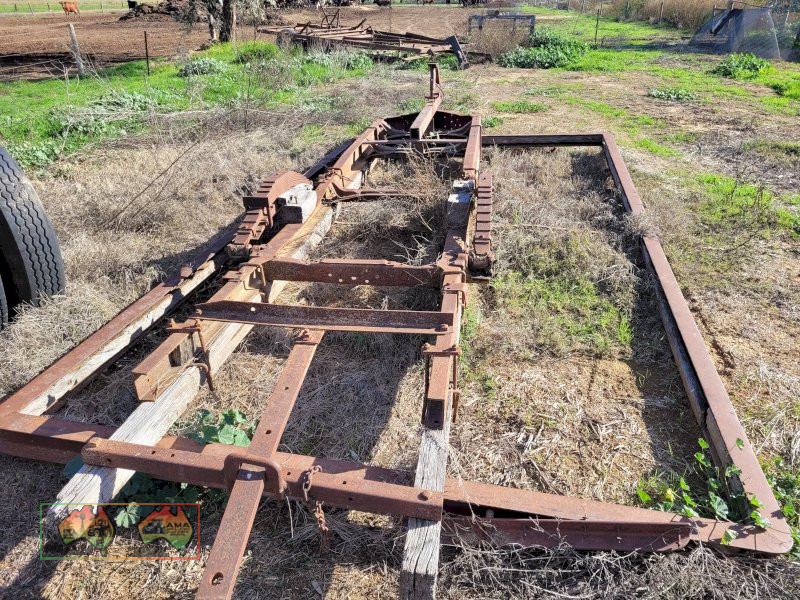 Old Steel Truck Tray Frame & Chassis - photo 2