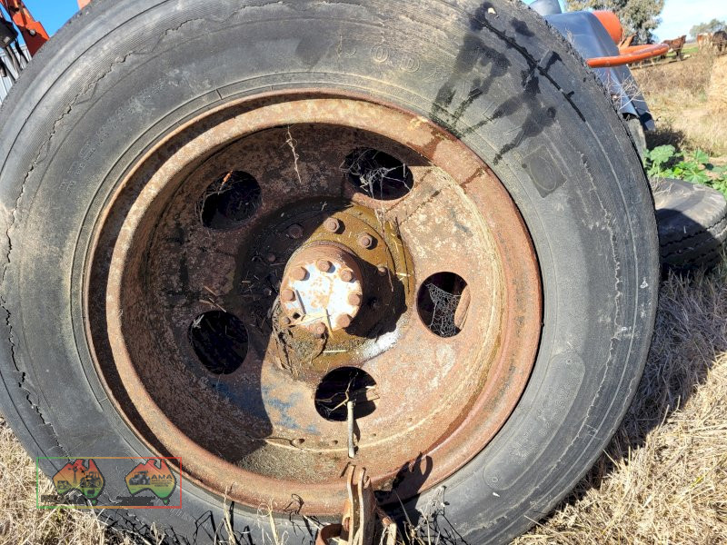 Truck 10 Bolt Duals (7.00/20) - photo 5
