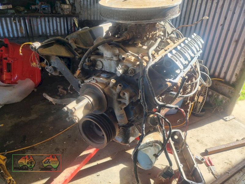V8 Holden 253 Blue Engine - photo 2