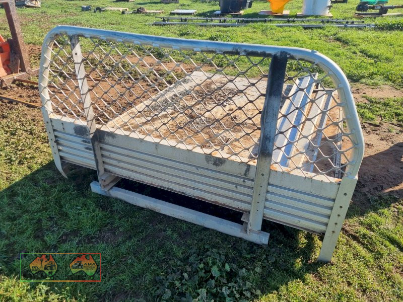 Alloy Ford Courier Ute Tray with Drop-sides - photo 3