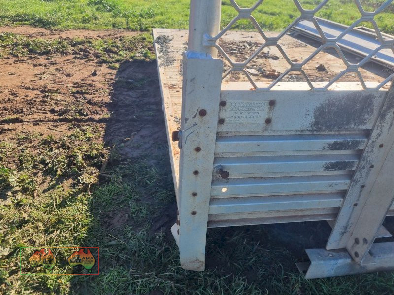Alloy Ford Courier Ute Tray with Drop-sides - photo 5