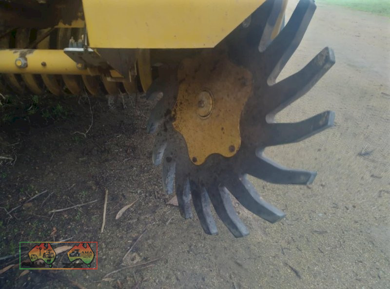 Vermeer 604 Series L Round Baler - photo 3