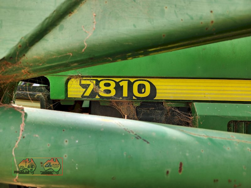 John Deere 7810 with FEL - photo 13
