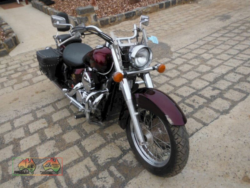 2004 Honda Shadow VT750 - photo 4