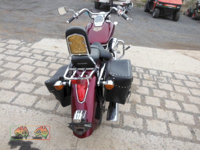 2004 Honda Shadow VT750 - photo 6