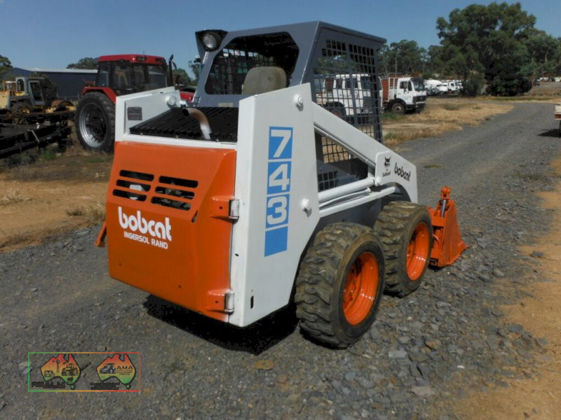 743 Bobcat Skid Steer - photo 4