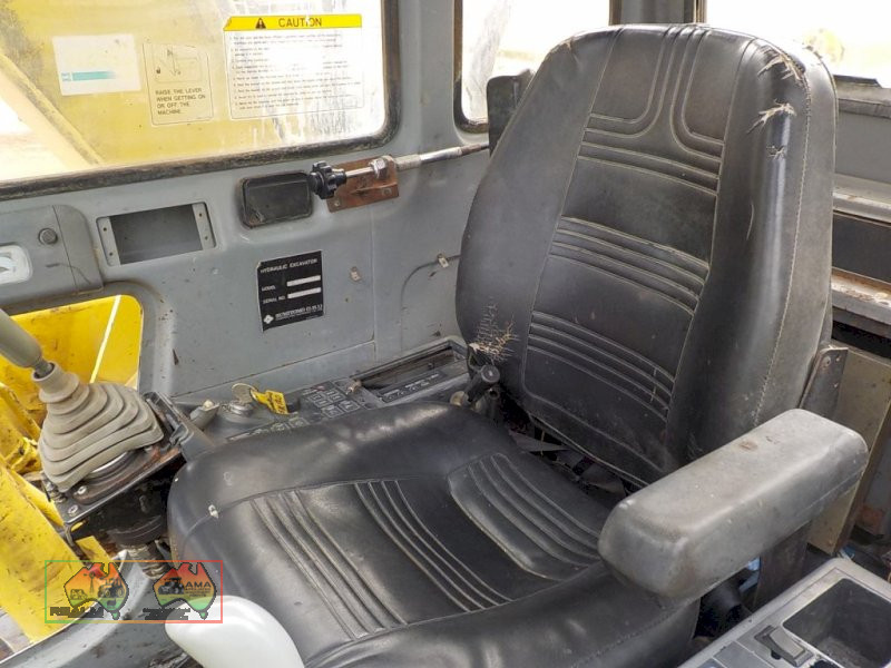 Sumitomo SH120 Excavator - photo 15