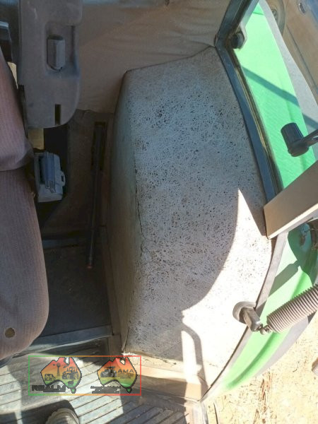 John Deere 6300 FEL - photo 15
