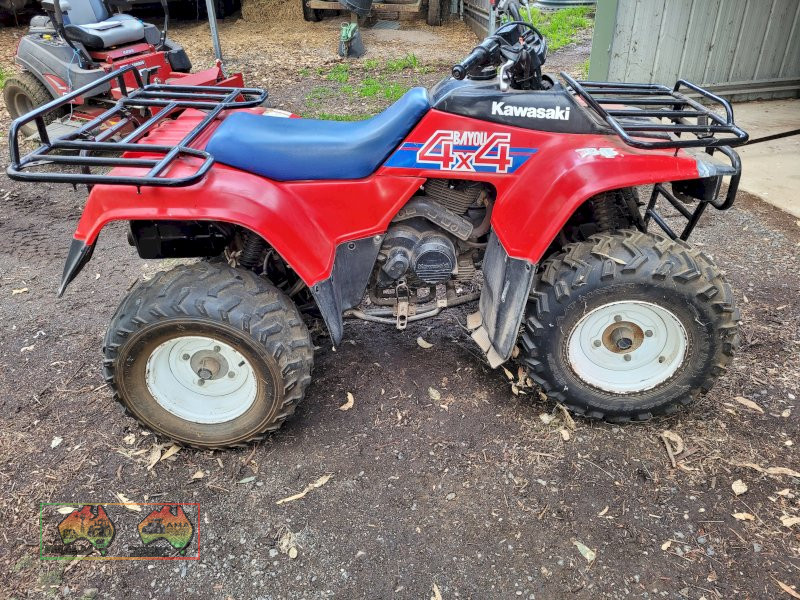 Kawasaki KLF300C Quad Bike - photo 6