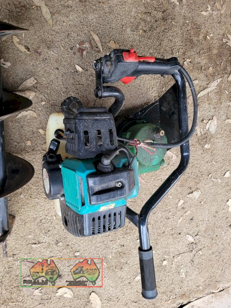 Millers Falls Petrol Post Hole Digger - photo 4