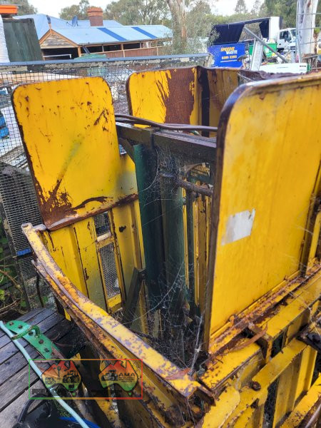 Morton Barker Hydraulic Wool Press - photo 3